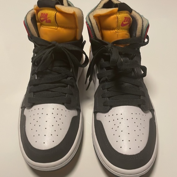 Brand new Jordan 1 - Picture 2 of 3